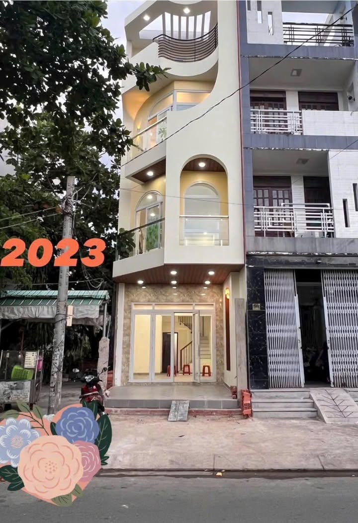 Nhà nguyên căn cho thuê tại 9 Vũ Ngọc Phan, Quận Bình Thạnh, 45m² - Thiết kế mới đẹp, thoáng mát!