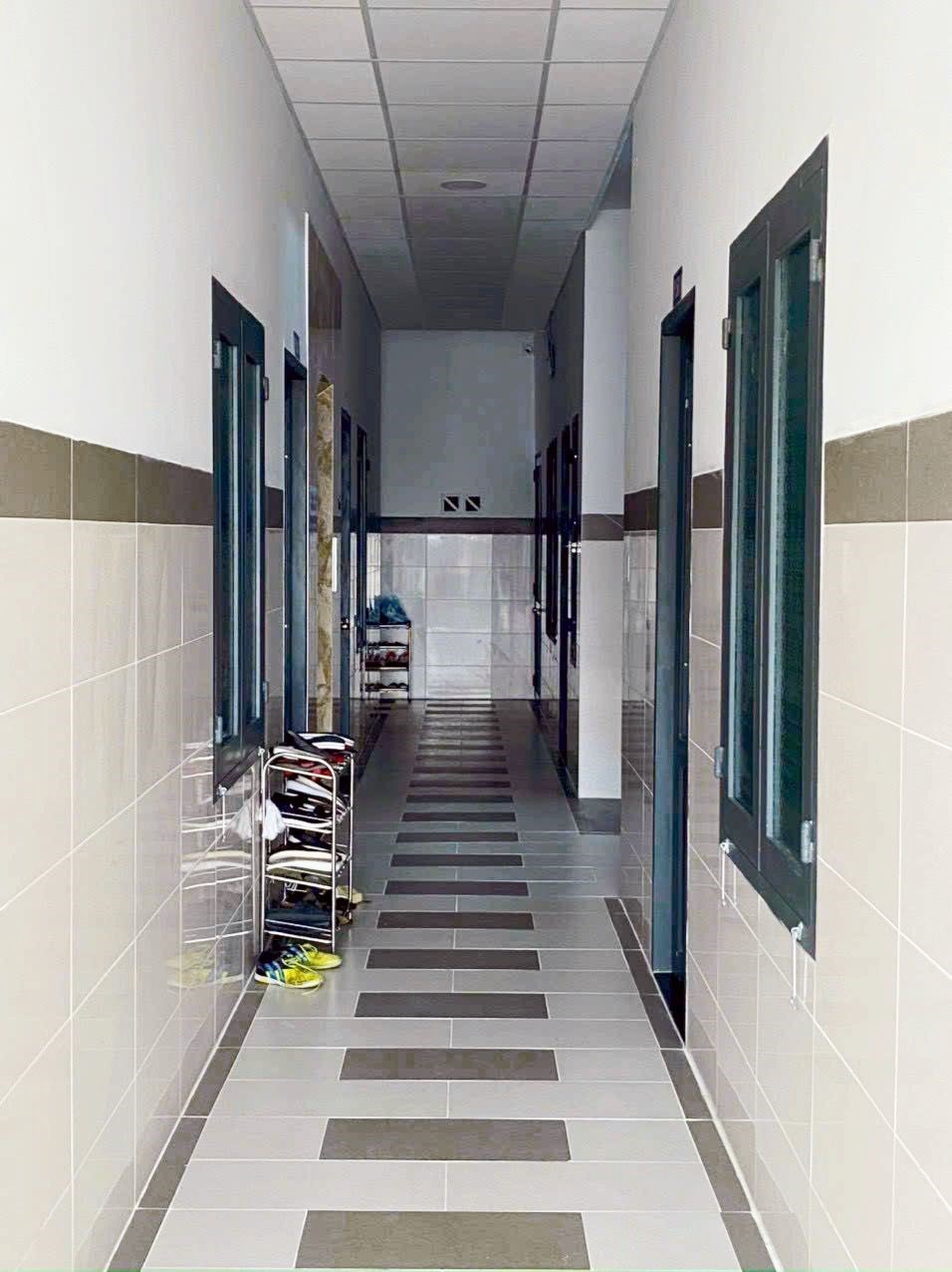 Căn hộ dịch vụ 7 tầng Tô Hiệu 160m² giá 39.8 tỷ - Lợi nhuận ổn định 100 triệu/tháng!