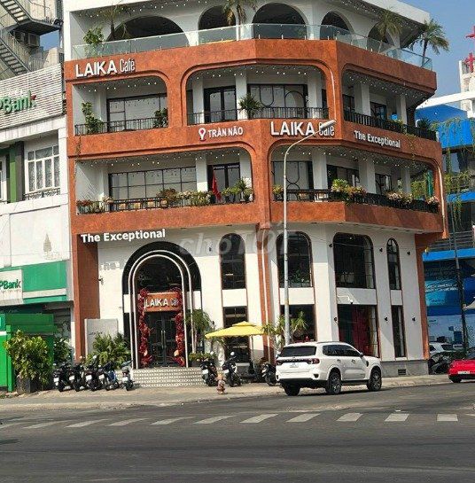 Cho thuê tòa nhà góc 3 mặt tiền Trần Não, Quận 2 - Diện tích 1200m², giá 140 triệu/tháng!