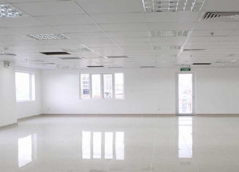 Shophouse cho thuê tại Cầu Giấy, Hà Nội 275m² giá 180 triệu - Vị trí cực đẹp, kinh doanh thuận lợi!