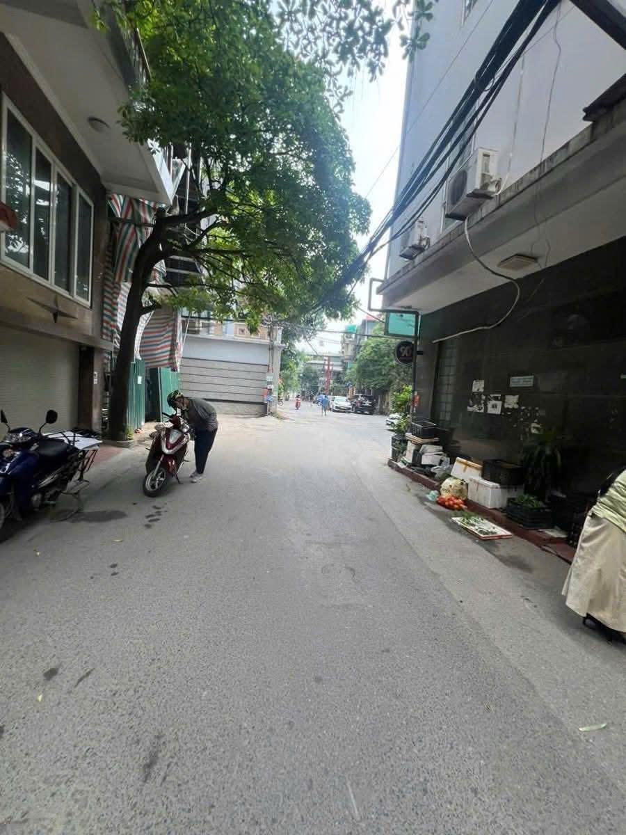 Bán tòa nhà 7 tầng thang máy phố Vạn Phúc Ba Đình 70m² giá 35.6 tỷ - Lô góc thoáng đẹp