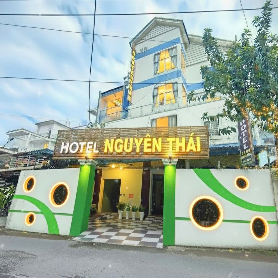 Phòng cho thuê Nguyên Thái Hotel Q.12 từ 4 triệu - Tiện nghi đầy đủ, sẵn sàng ở ngay!