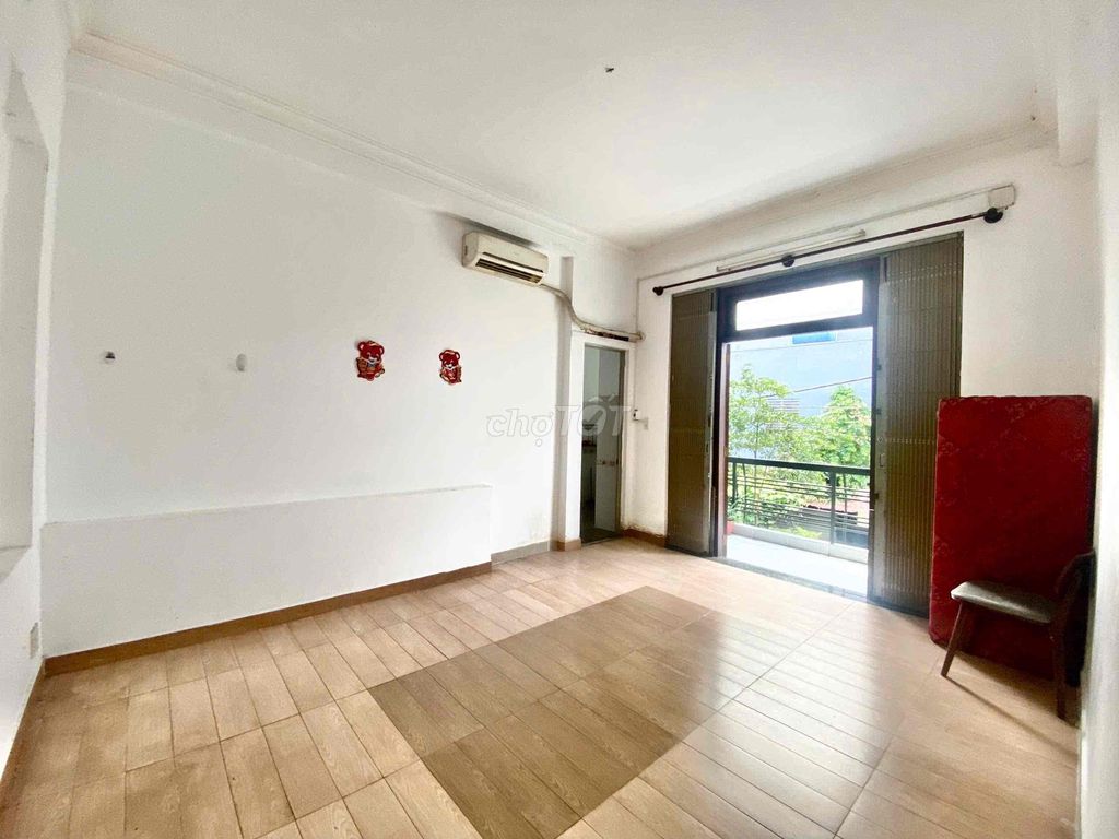 Phòng ban công siêu thoáng Tân Phú 25m² chỉ 3 triệu - Giảm 500k tháng đầu!