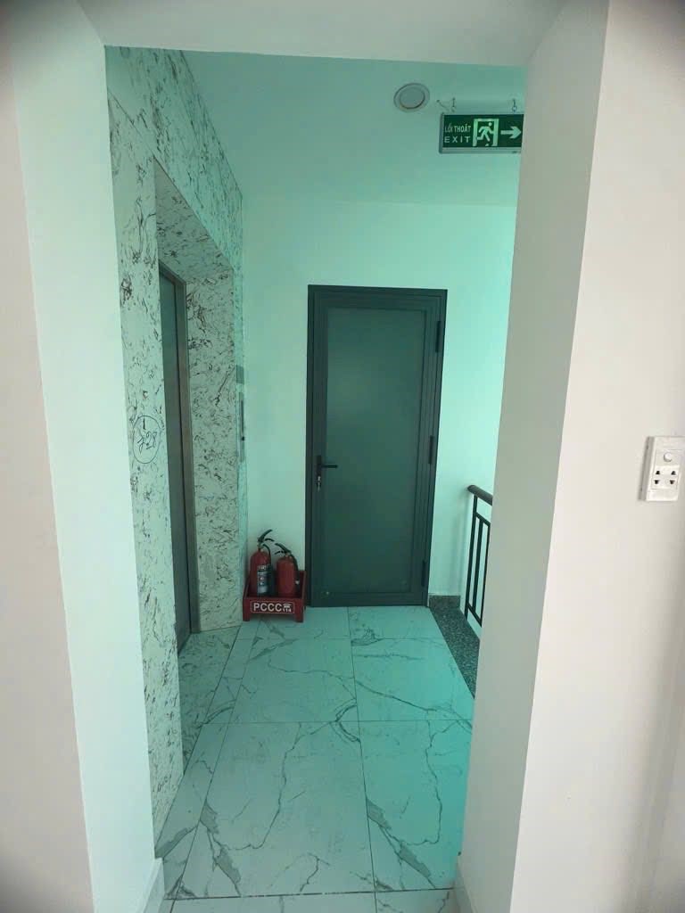 Căn hộ dịch vụ 7 tầng Phường Tân Hưng Quận 7 650m² giá 30 tỷ - Đầu tư sinh lời ngay!