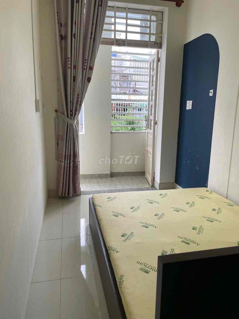 Căn hộ 2PN ban công Bùi Đình Tuý 40m² giá 8.1 triệu - Full nội thất, tự do giờ giấc!