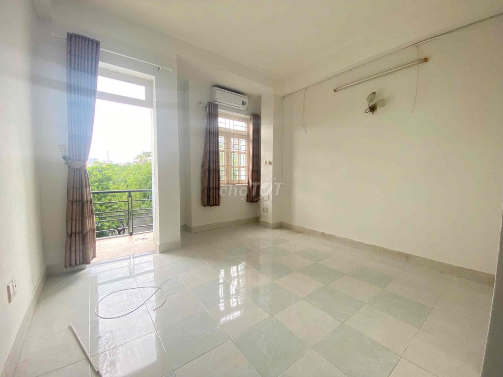 Căn hộ Studio Tân Quy Đông 30m² giá 5.3 triệu - Tiện ích đầy đủ, thoải mái ngay trung tâm!