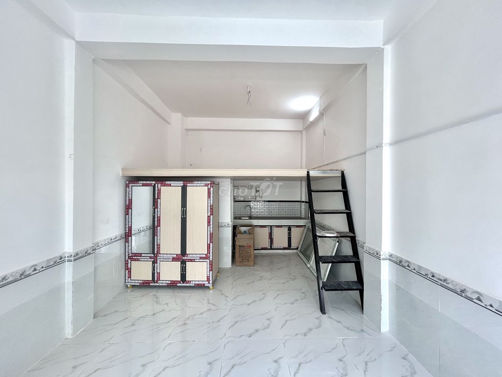 Room For Rent Nguyễn Văn Luông 30m² giá 4 triệu - Duplex siêu rộng ở được 4-5 người!