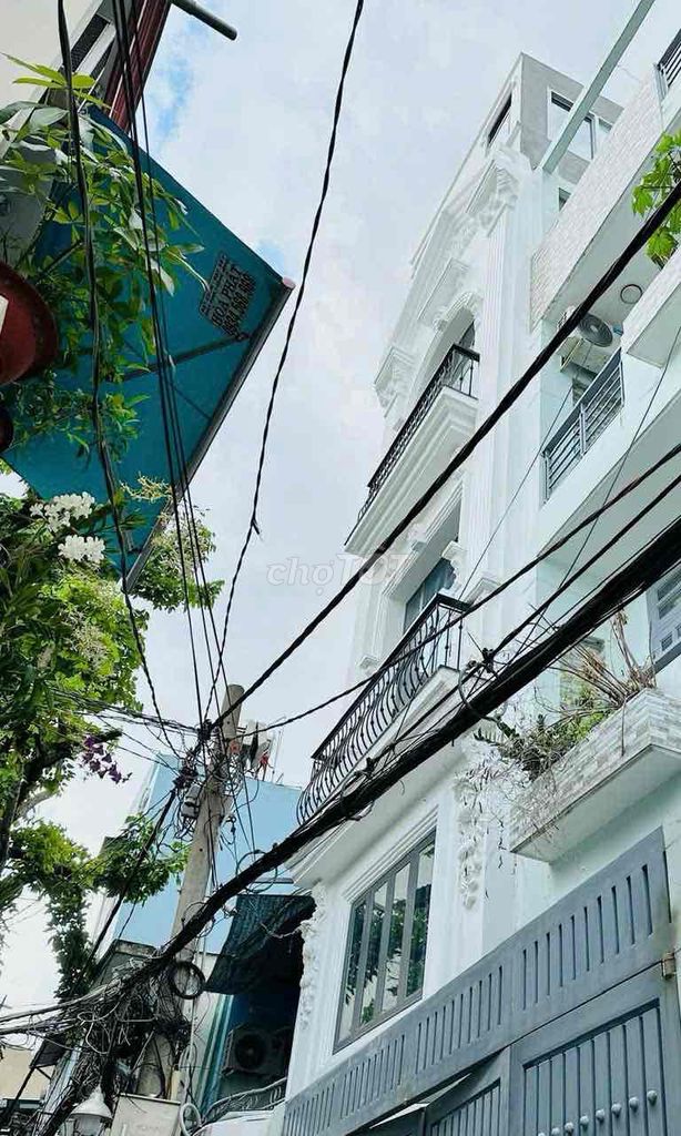 Phòng Studio Full Nội Thất Bạch Đằng 20m² giá 4 triệu - Giờ giấc tự do, nuôi thú cưng!