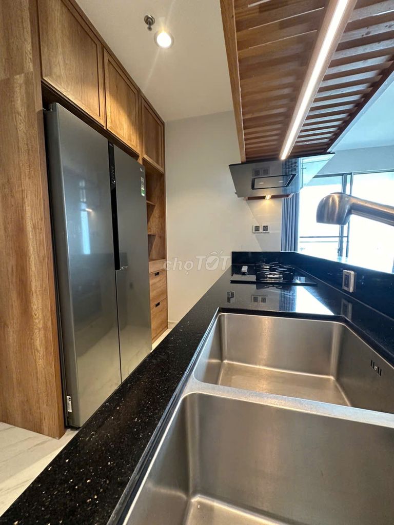 Căn hộ Midtown M5 Quận 7 147m² giá 40 triệu - View sông tuyệt đẹp!