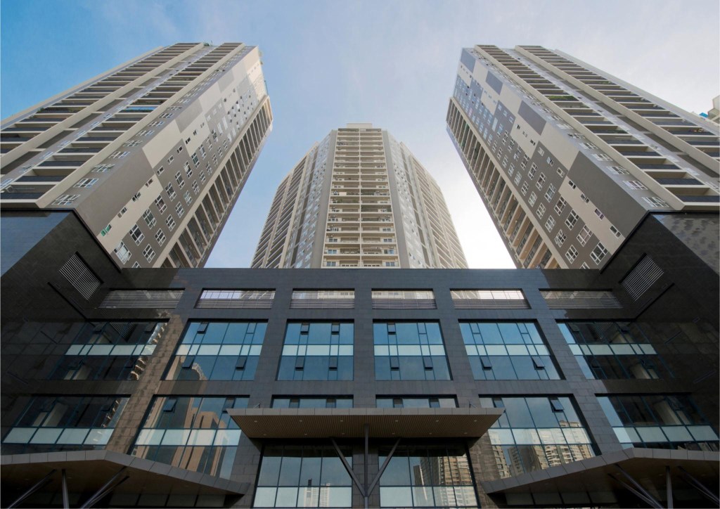 Cho thuê văn phòng hạng B tại Lê Văn Lương 240m² chỉ 60 triệu - Vị trí đắc địa, không gian làm việc sang trọng!