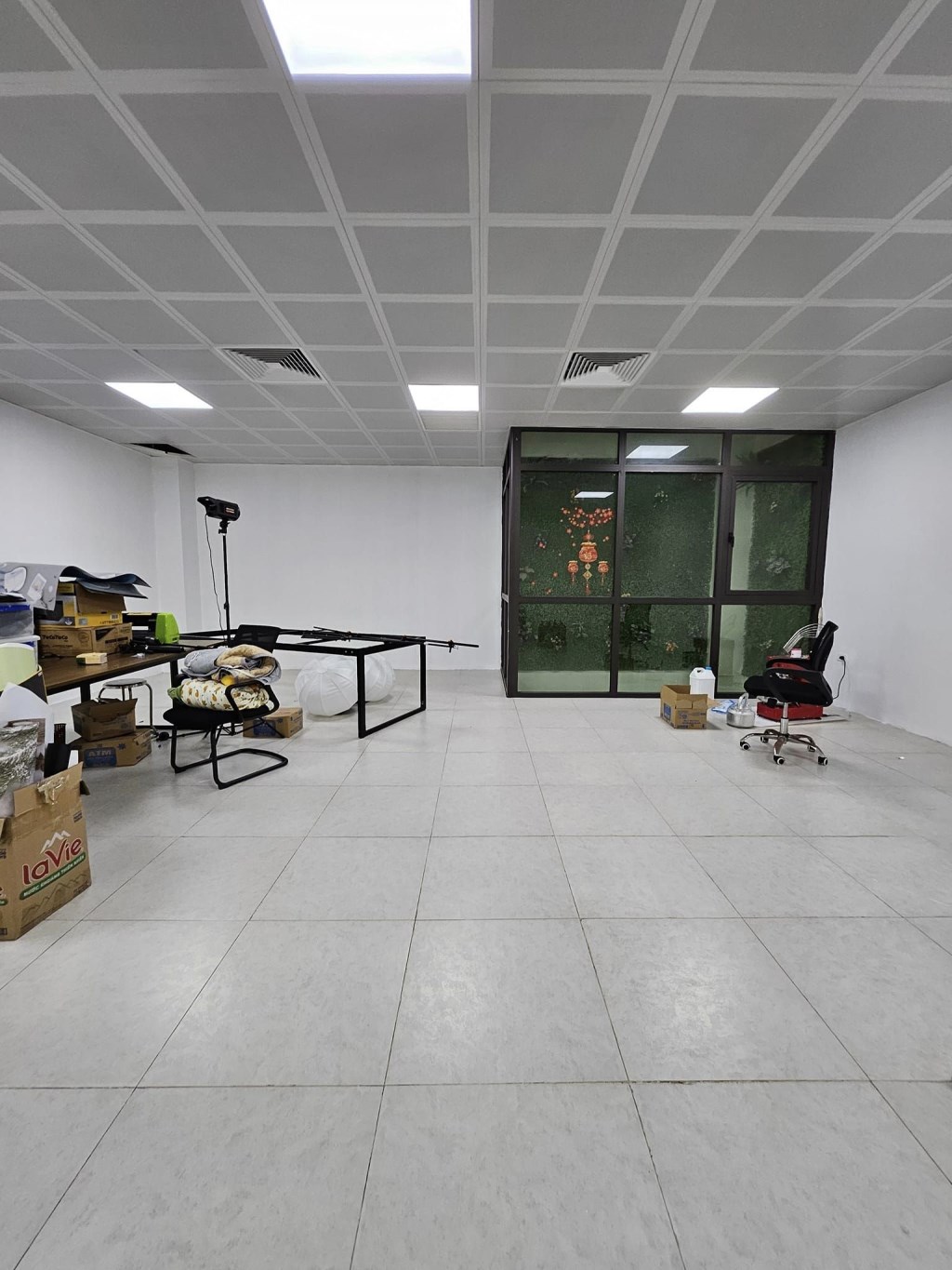 Cho thuê nhà phố Mỹ Đình 140m² giá 40 triệu - Không gian hiện đại, thoáng đãng!