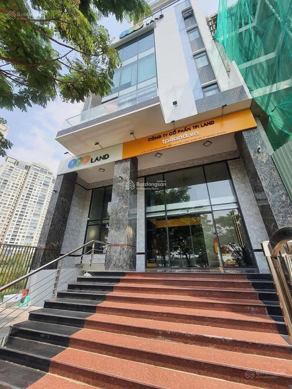 Cho thuê tòa nhà văn phòng cao cấp Trần Quý Kiên, Quận 2 - Giá 300 triệu/tháng, nhận nhà ngay!