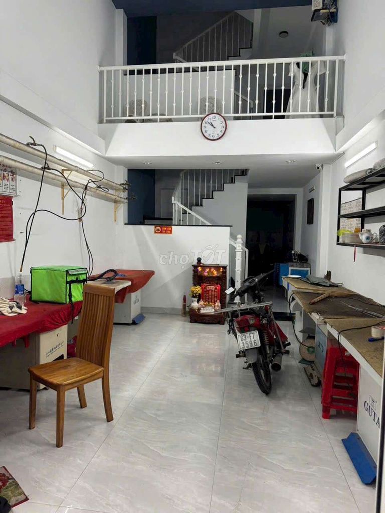 Nhà phố Cao Lỗ, Q8 - 58m² giá 8.3 tỷ - Gần mặt tiền, xe hơi vào tận nhà!