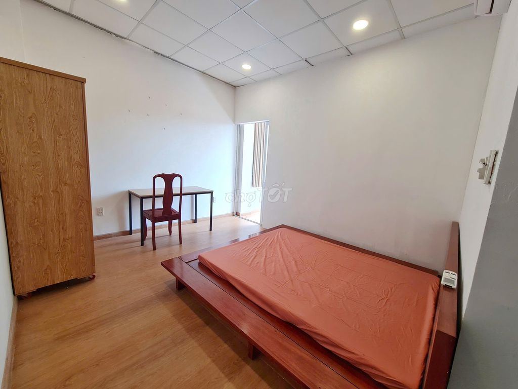 Studio tách bếp An Phú Q2 29m² giá 4.4 triệu - Không gian thoáng mát, full nội thất!