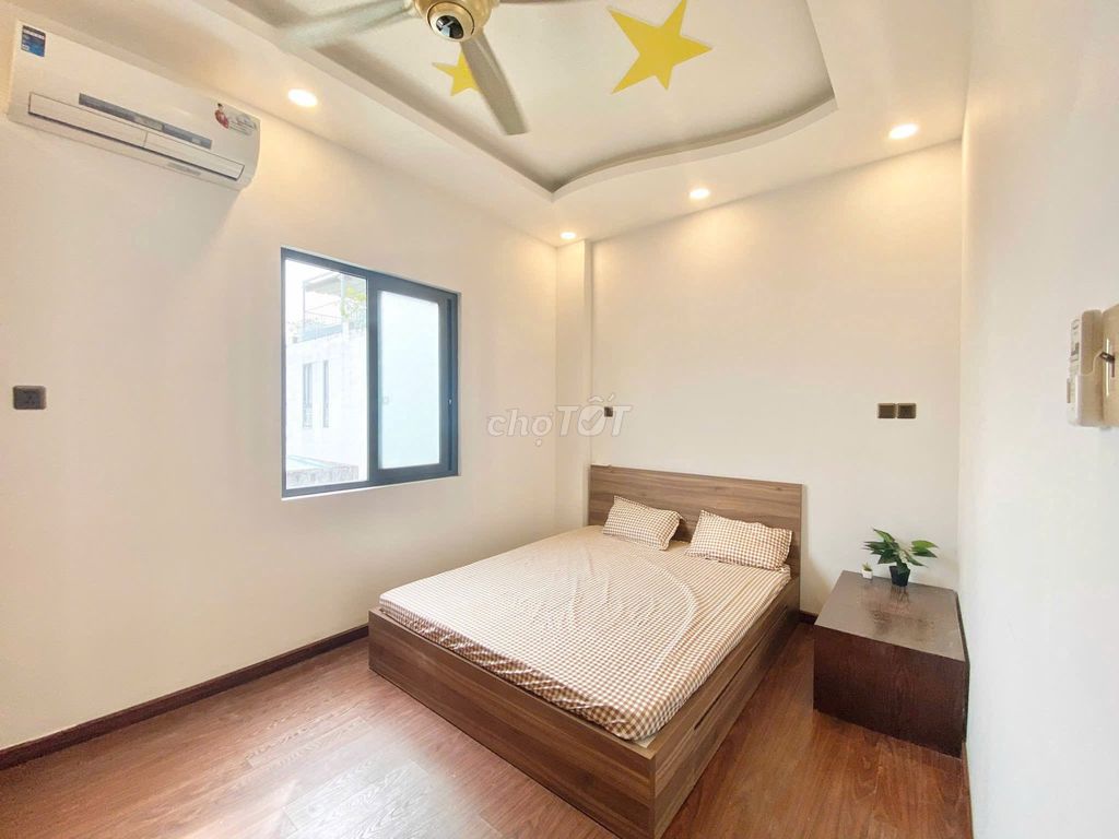 Studio tách bếp 29m² giá 5.3 triệu - Cửa sổ trời thoáng mát tại Thạnh Mỹ Lợi