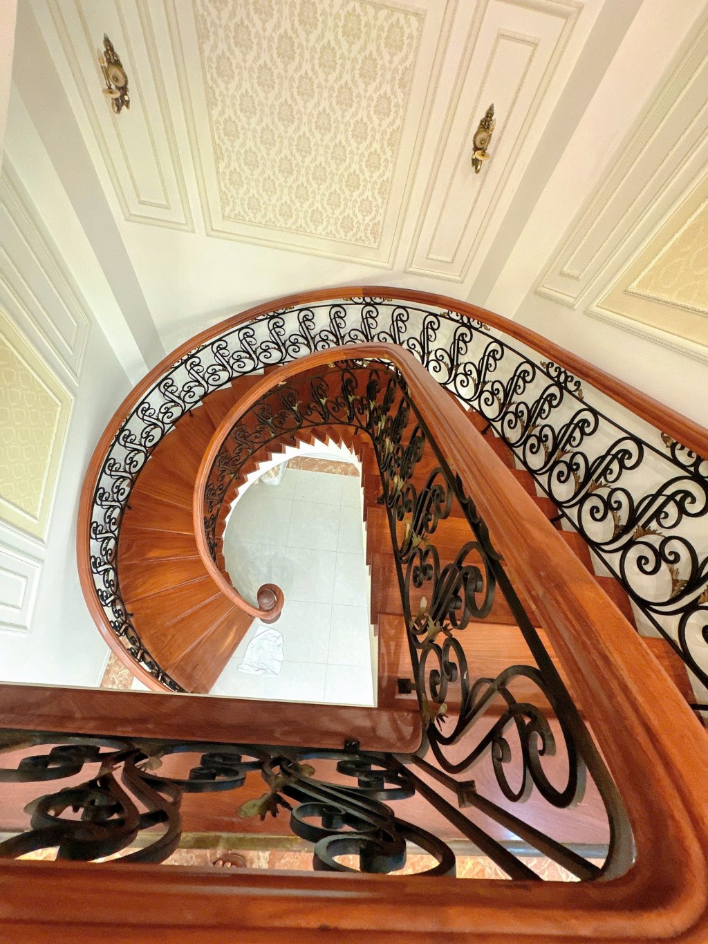 Biệt thự cao cấp cho thuê tại Bến Tre 600m² - Không gian sống đẳng cấp