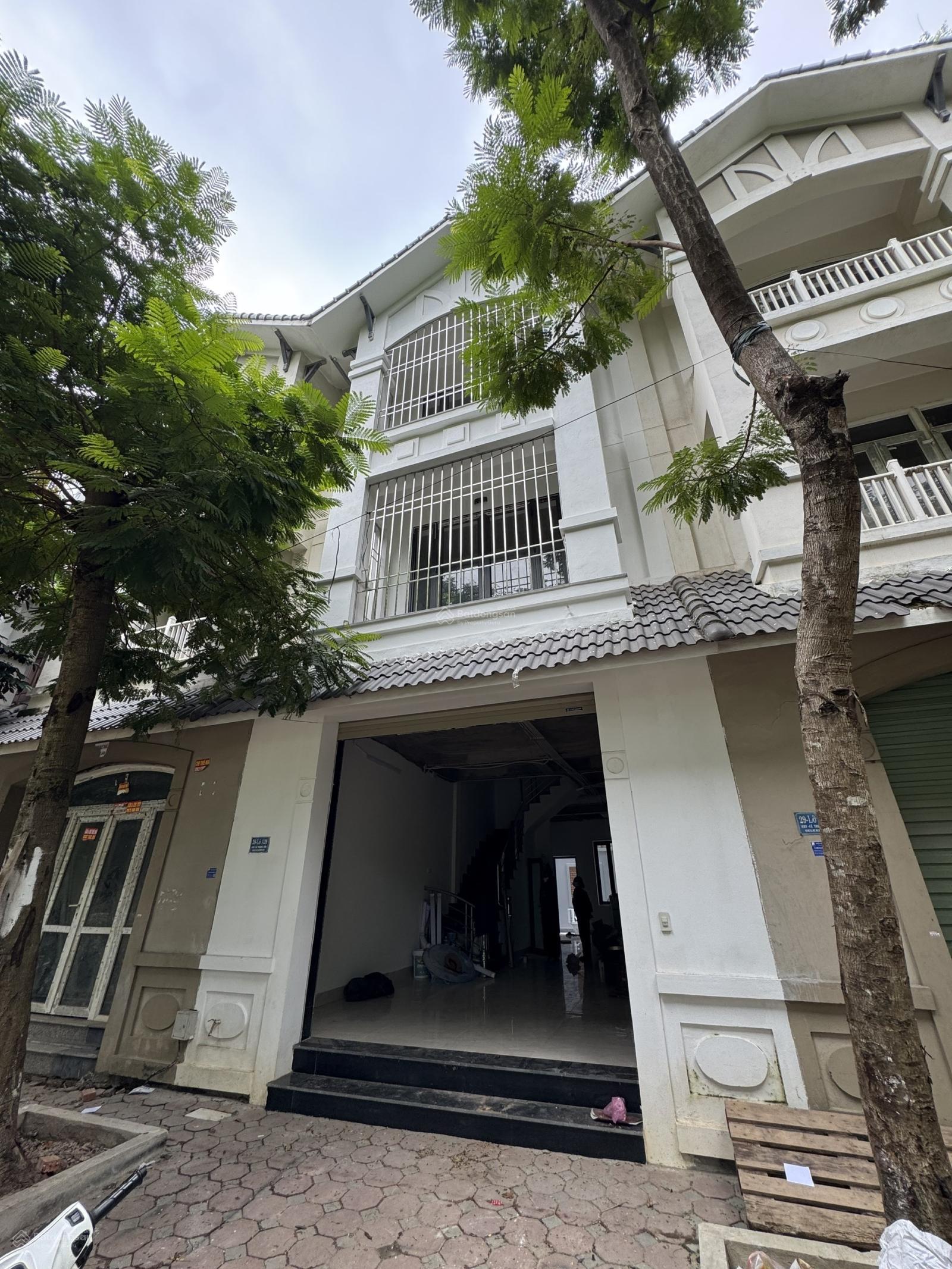 Cho thuê shophouse tại Geleximco Lê Trọng Tấn 90m² chỉ 20 triệu - Không thể bỏ lỡ!