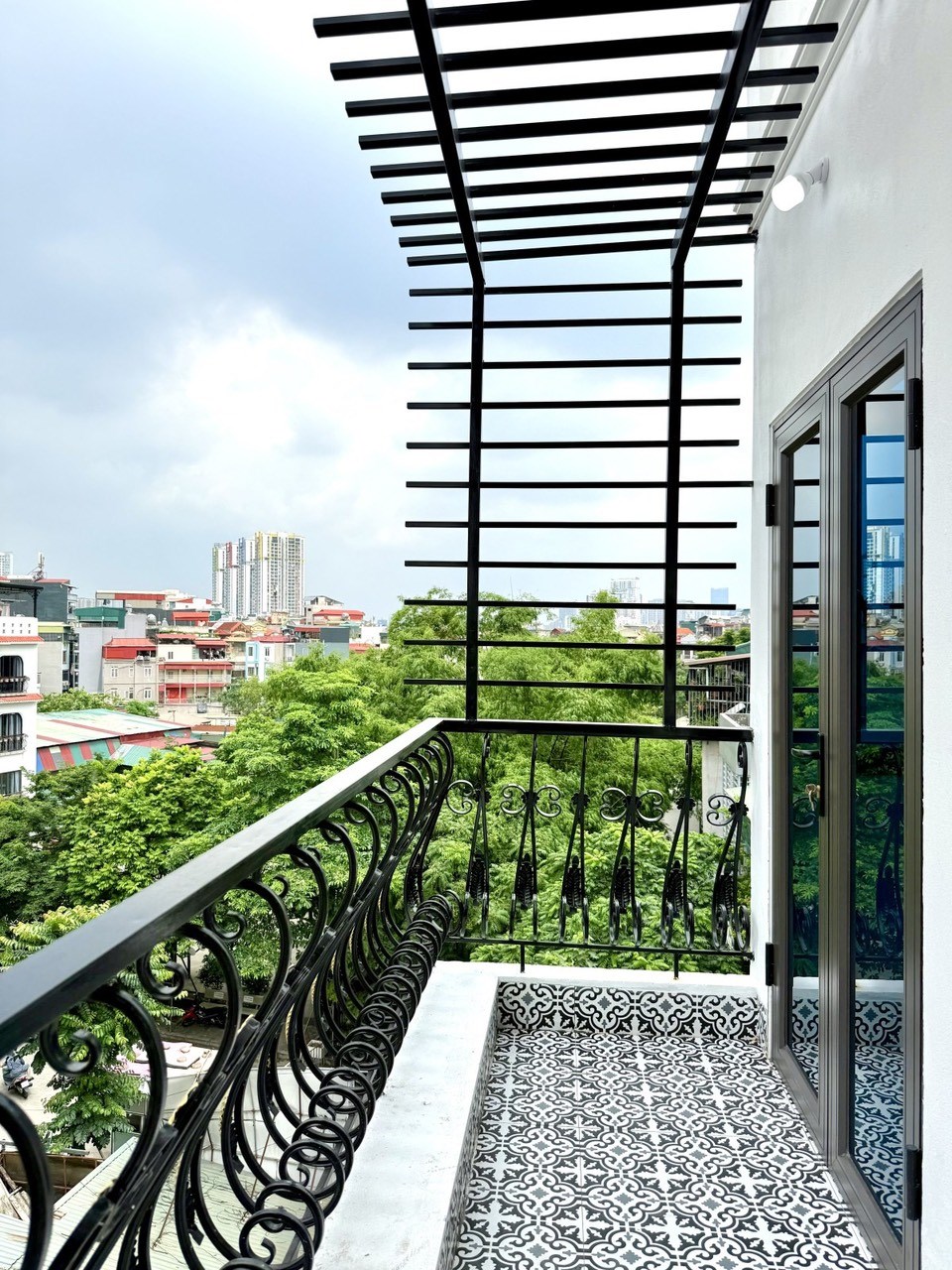 Nhà mặt phố Bùi Xương Trạch 34m² giá 12.3 tỷ - Kinh doanh đắc địa, thang máy