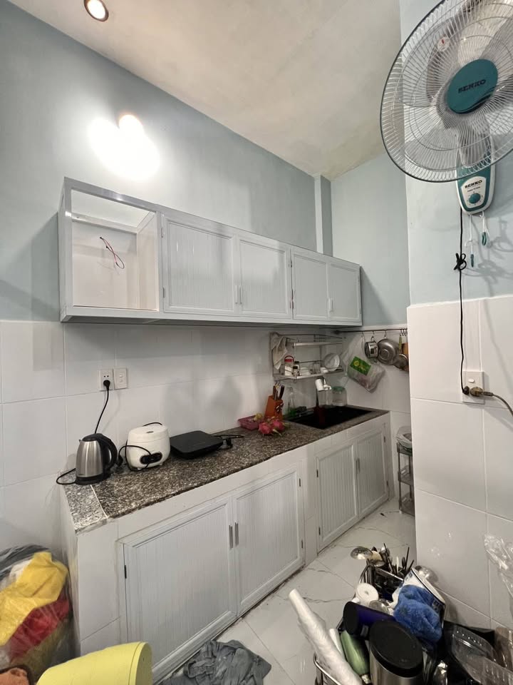 Nhà mặt tiền kinh doanh Đường Số 10, Quận Bình Tân, 36m² giá chỉ 4.45 tỷ - Đầu tư sinh lời ngay!