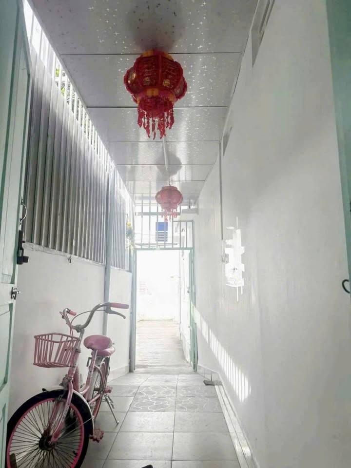 Nhà 2 Tầng Đẹp Hẻm Ô Tô Đường Phước Long, Nha Trang 26m² Giá 1.25 Tỷ