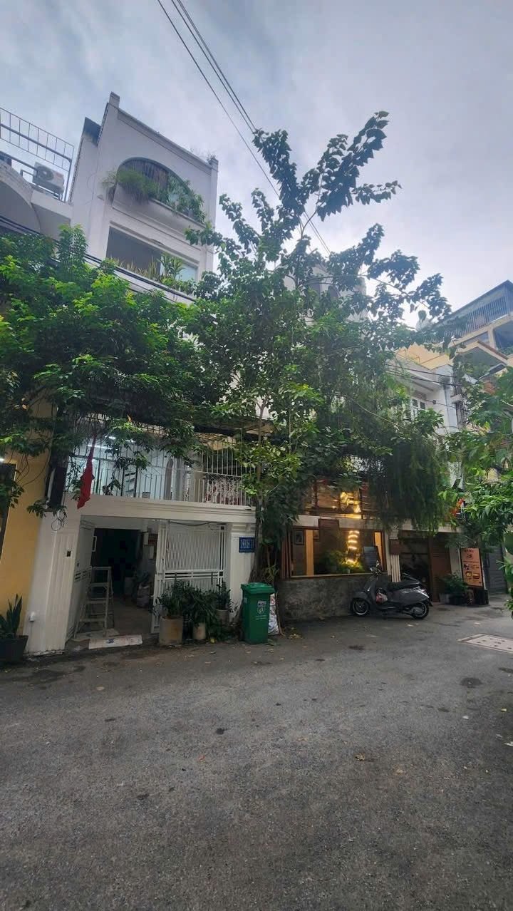 Biệt thự Nam Kỳ Khởi Nghĩa, Quận 3, 120m² giá 29.5 tỷ - Dòng tiền ổn định 50 triệu/tháng!