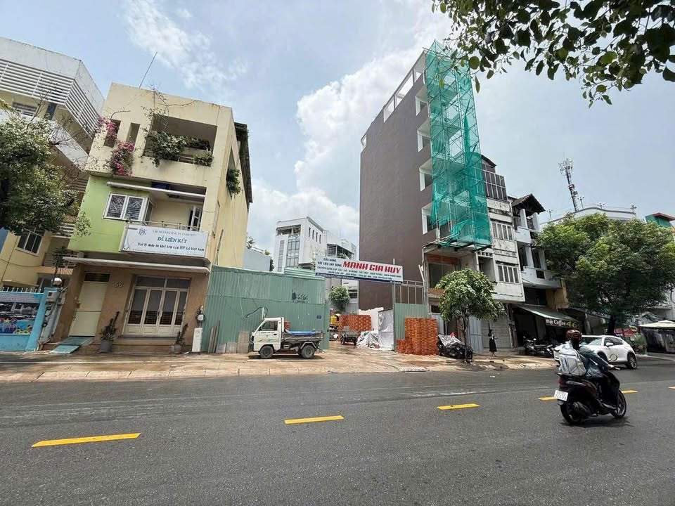 Đất nền 2 mặt tiền Hoàng Hoa Thám, Bình Thạnh 309.7m² giá 95 tỷ - Tiềm năng phát triển vượt bậc!