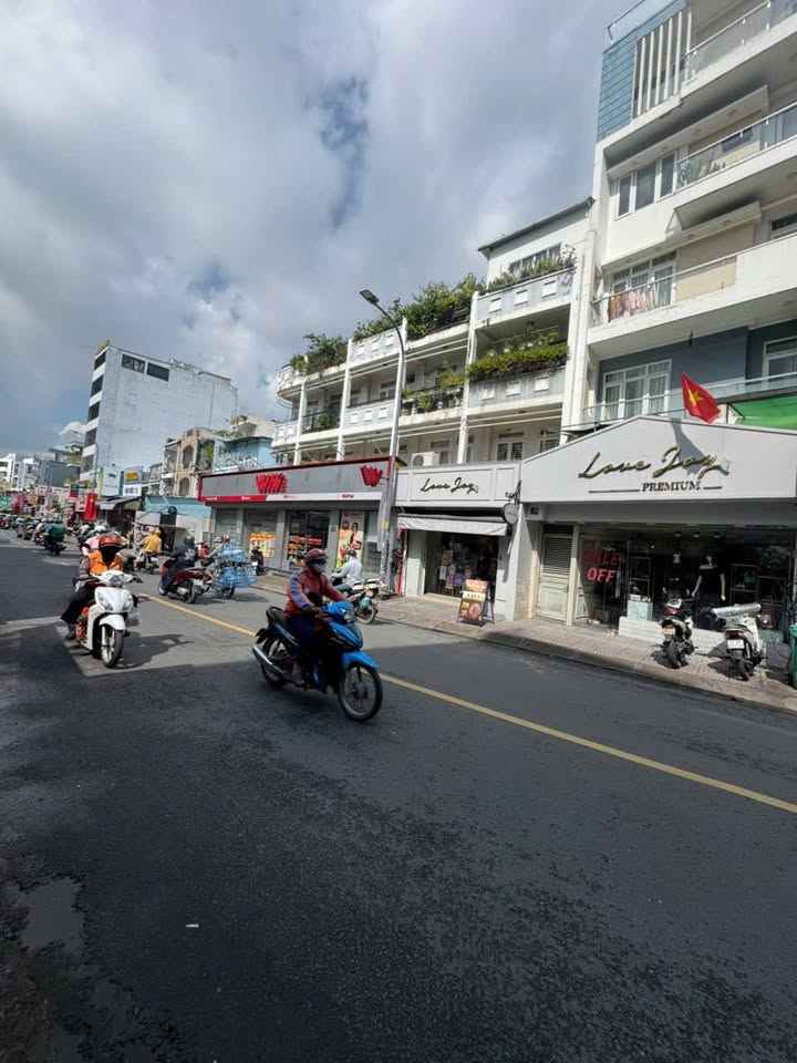 Nhà mặt tiền kinh doanh Nguyễn Văn Đậu, Bình Thạnh, 91m², giá 22.5 tỷ - Đầu tư sinh lời ngay!