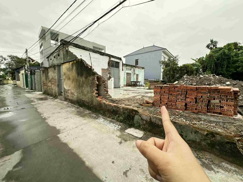 Đất nền Hồng An, An Dương 73.8m² giá 1.7 tỷ - Vị trí đắc địa, tiện ích đầy đủ!