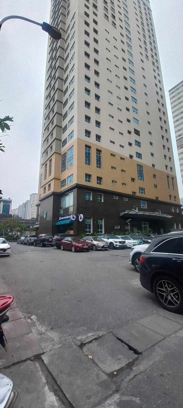 Sàn văn phòng cho thuê tại Khuất Duy Tiến, Thanh Xuân 25m² chỉ 5.3 triệu - Mặt đường thuận lợi!