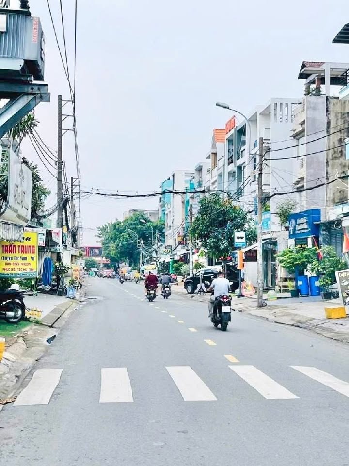 Nhà mặt tiền kinh doanh đường An Dương Vương, Bình Tân 40m² giá 5.1 tỷ - Pháp lý đầy đủ, chính chủ!