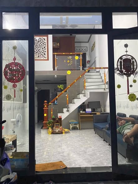 Nhà bán Tân Hiệp, Phú Giáo 54m² giá 890 triệu - Nhà đẹp, sổ chung!