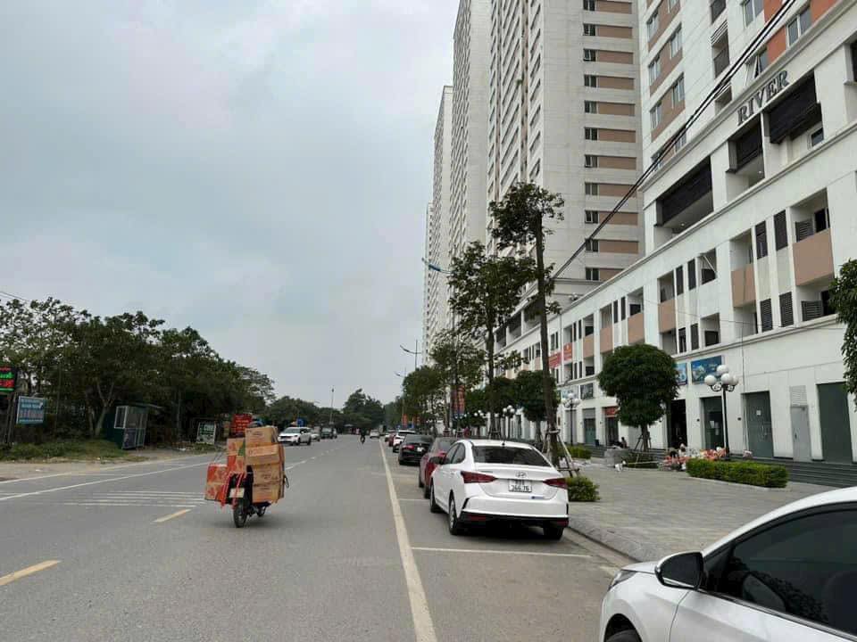 Nhà riêng Đông Anh 57m² giá 6 tỷ - Vị trí đắc địa gần cầu Đông Trù!