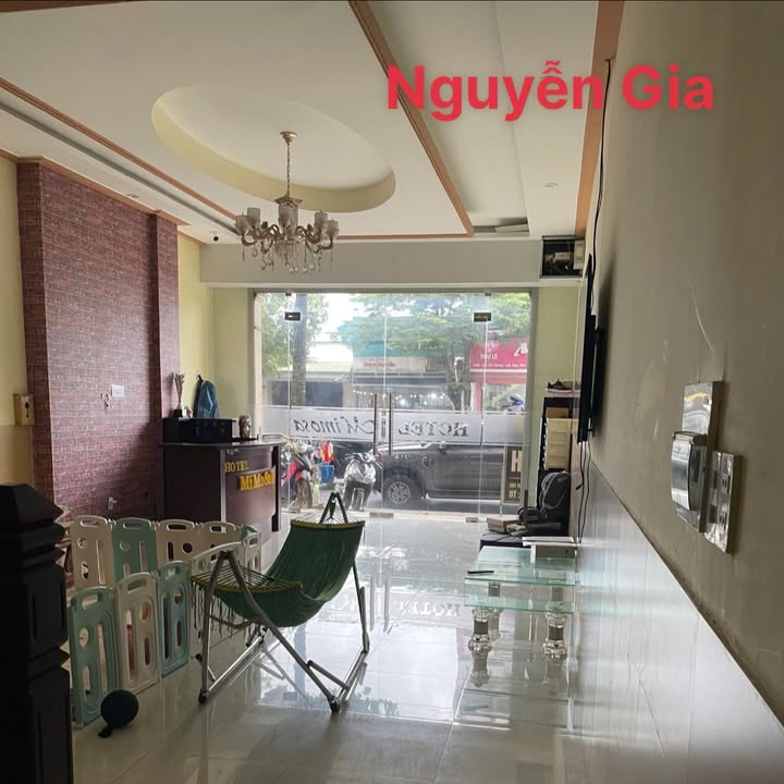 Nhà mặt tiền Hà Giang, P.1 Bảo Lộc 100m² giá 15 triệu - Phù hợp kinh doanh sầm uất!