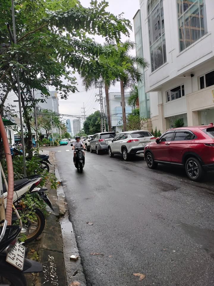 Nhà đẹp 3 tầng tại Trần Duy Chiến, Sơn Trà 50m² giá 5 tỷ - Vị trí đắc địa gần biển!