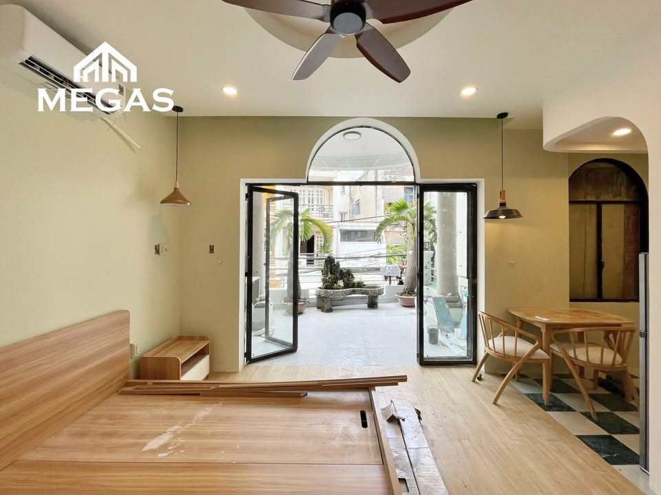 Căn hộ 1 phòng ngủ Hồ Bá Kiện  - Setup gọn gàng, sẵn sàng vào ở ngay!