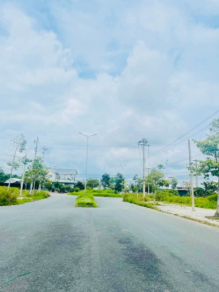 Đất mặt tiền đường số 2, KDC Minh Linh, Vĩnh Long 112m² giá 1.4 tỷ - Cơ hội đầu tư tuyệt vời!