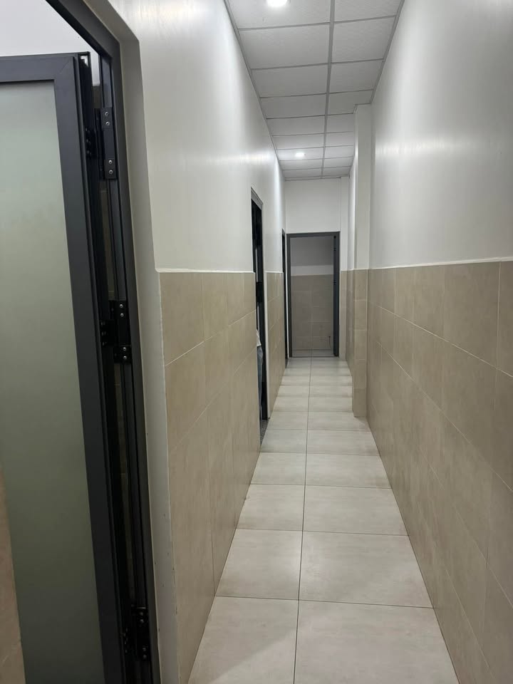 Nhà nguyên căn phường Thạnh Mỹ Lợi 100m² giá 15 triệu - Thích hợp cho văn phòng và gia đình!