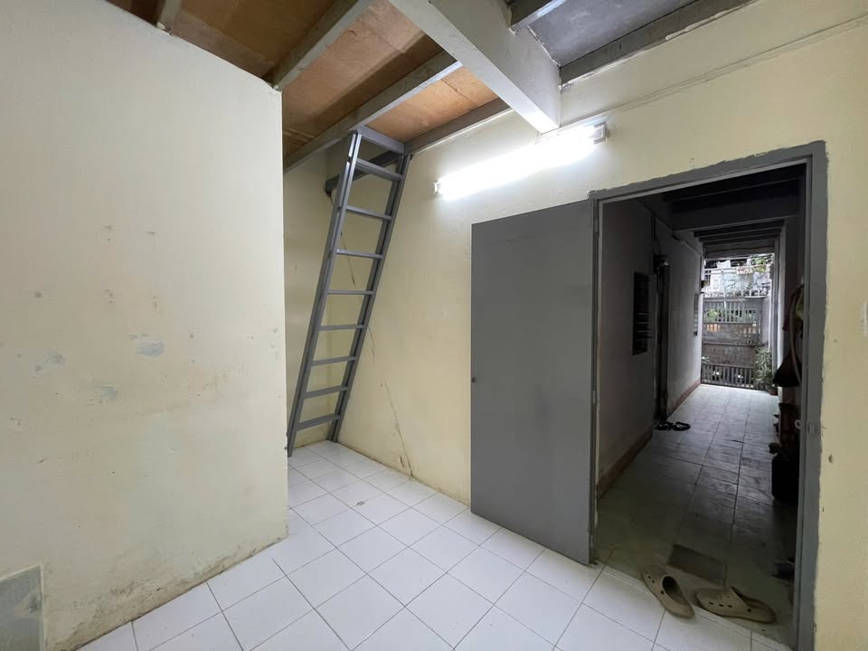 Nhà cho thuê 1 trệt 1 lầu tại Dương Quảng Hàm, Gò Vấp chỉ 2.2 triệu