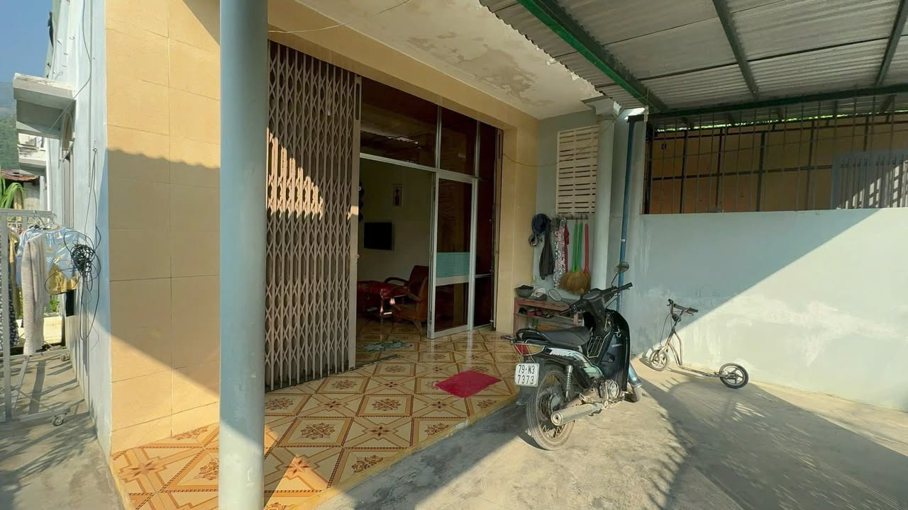 Nhà vườn hẻm Bình Hòa - Phước Đồng 183,7m² giá 3 tỷ - Không gian yên bình lý tưởng!