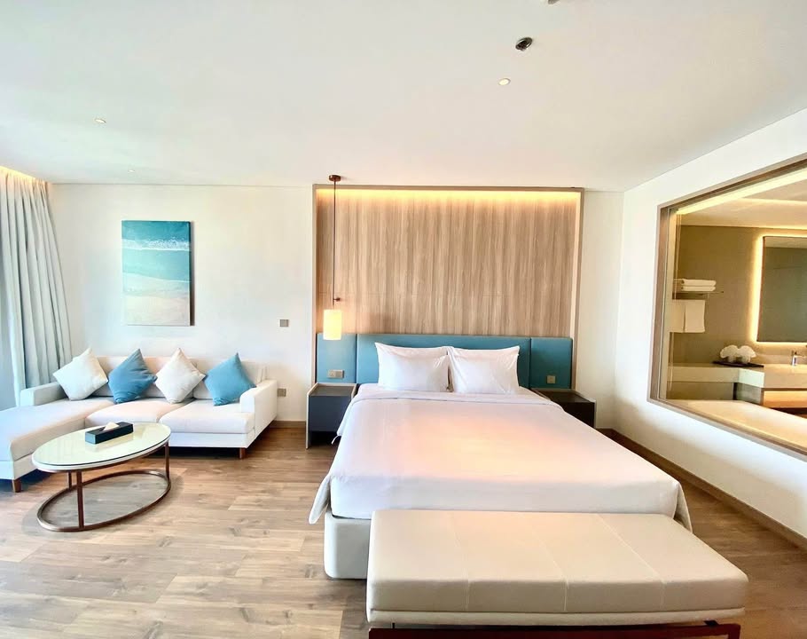 Căn hộ À La Carte Hạ Long 45m² giá 2.5 tỷ - Tầng cao view đẹp