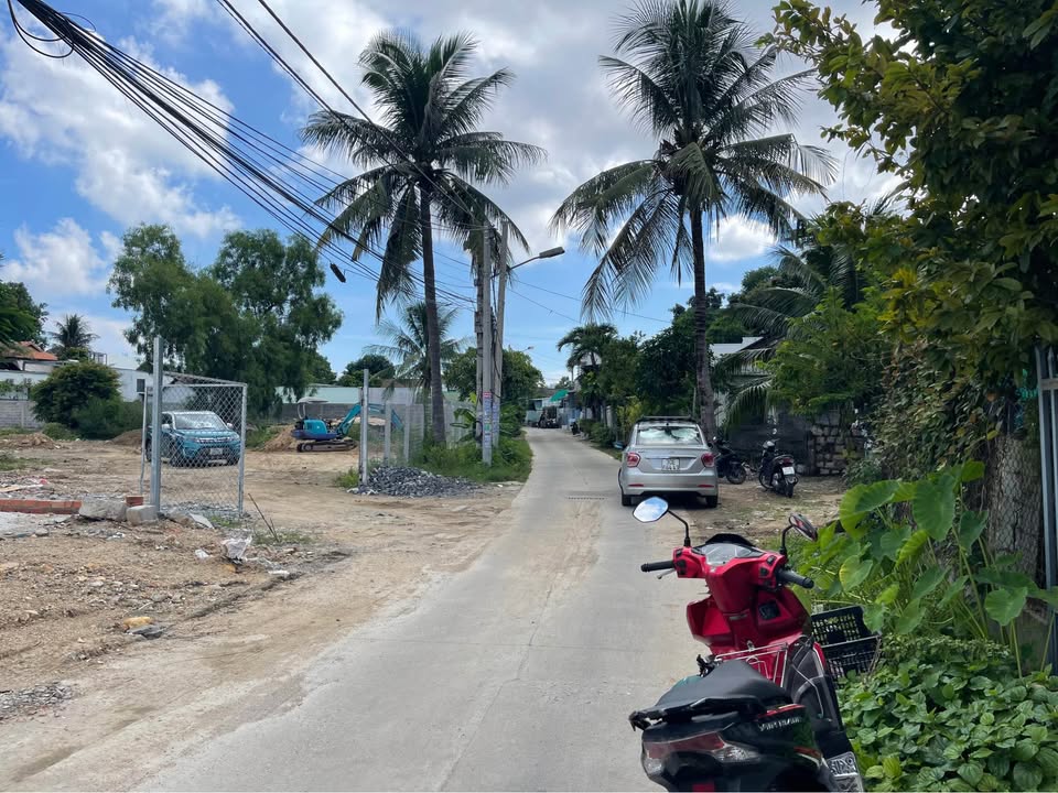 Đất nền mặt tiền đường Núi Cấm, Vĩnh Thái 100m² giá 3.5 tỷ - Cơ hội đầu tư tuyệt vời!