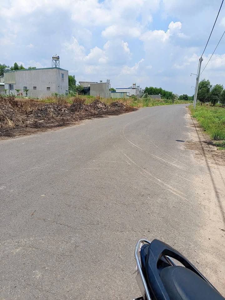 Đất nền khu phố Long Đức 2, Tam Phước 165m² giá 350 triệu - Đầu tư sinh lời hấp dẫn!