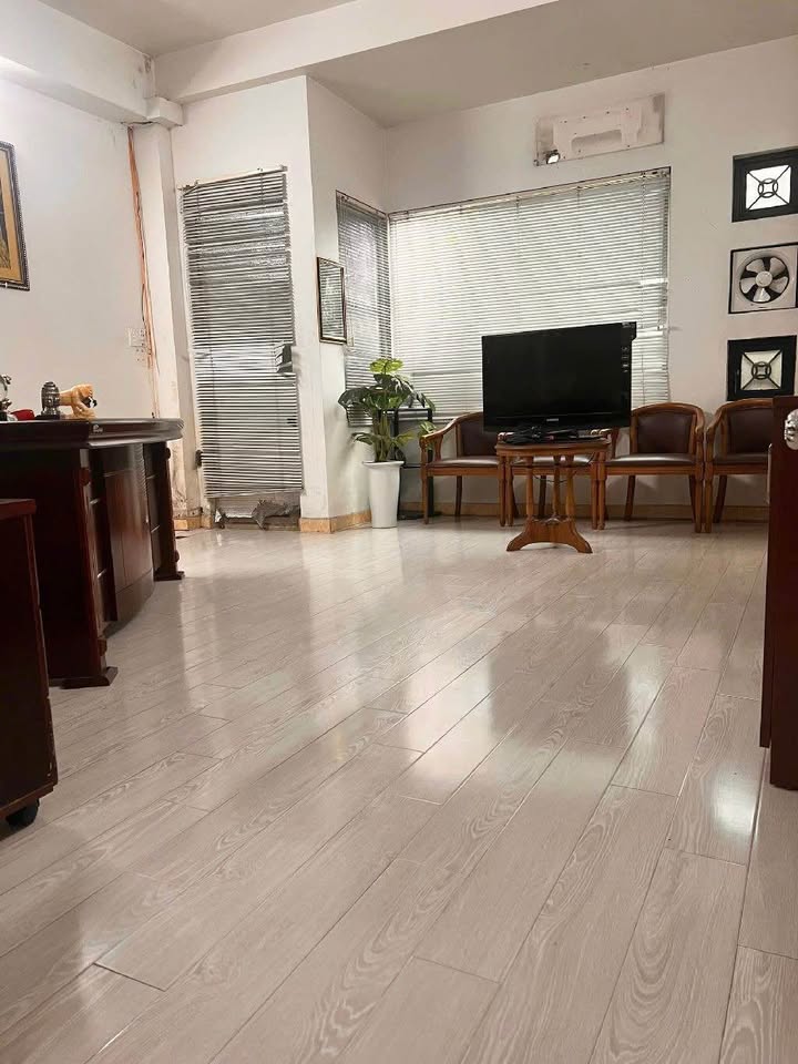 FrontHouse Ông Ích Khiêm Đà Nẵng 98m² giá 18 tỷ - Mặt tiền kinh doanh sầm uất!