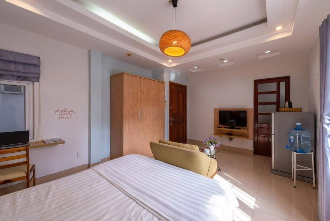 Phòng đẹp cho thuê tại trung tâm Quận 1 - Diện tích 30m², vào ở ngay!