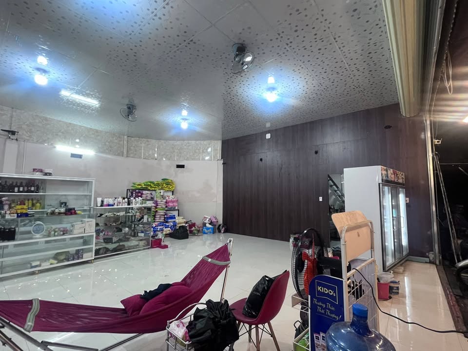 Nhà gác lửng cho thuê tại Cẩm Thành, Quảng Ngãi - Diện tích 200m² chỉ 10 triệu/tháng!