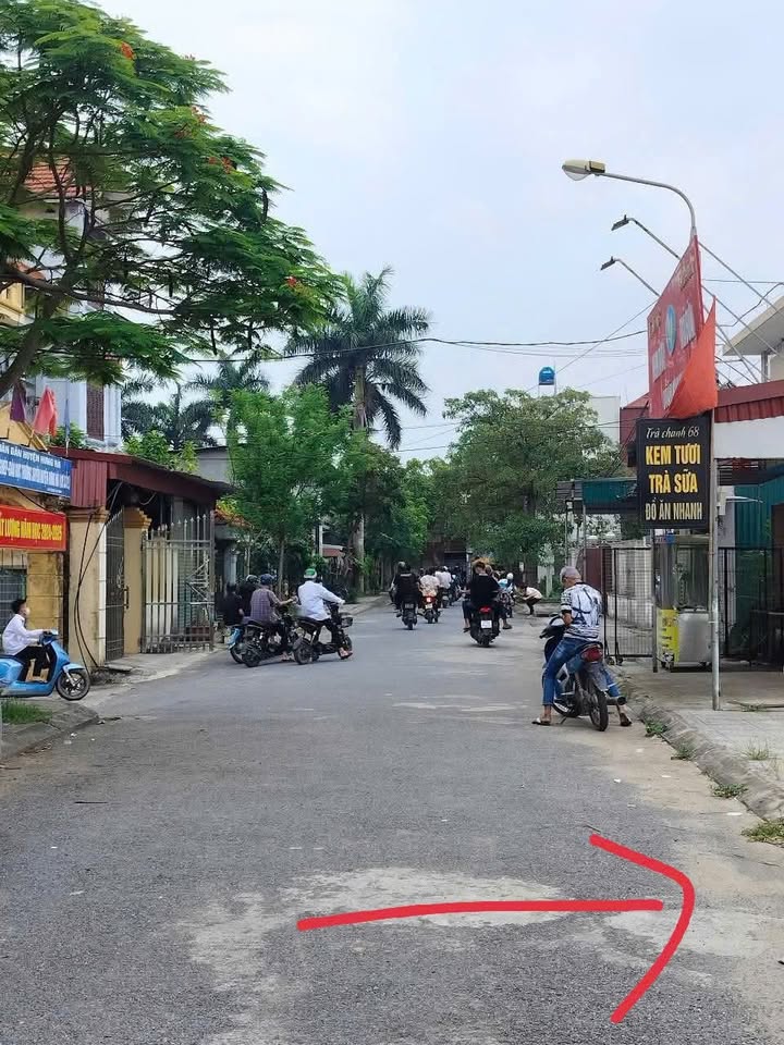 Đất nền kinh doanh Hưng Hà 85m² giá tốt - Đối diện trường Bố Túc!