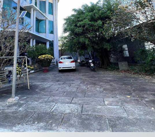 Cho thuê kho bãi Hòa An Tuy Hòa 300m² - Đường không cấm tải, thuận tiện!