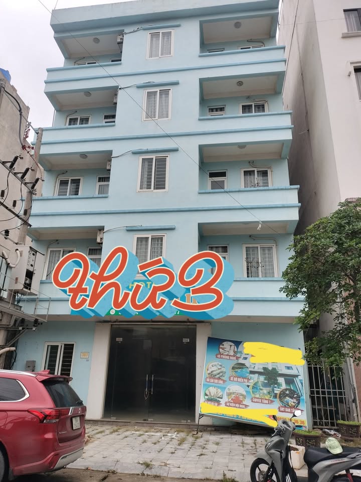 Nhà nghỉ 5 tầng đường Thanh Niên, Sầm Sơn 80m² giá 10 tỷ - Kinh doanh tuyệt vời gần biển!