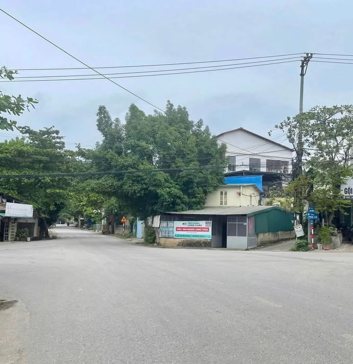 Nhà 2 Tầng 160m² Đường Kim Bình, Tuyên Quang - Bán gấp chỉ 4 tỷ!