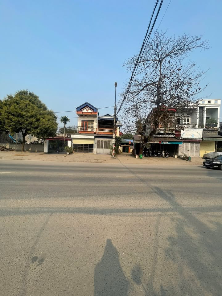Nhà 2 tầng mặt tiền Quốc Lộ 3, Giang Tiên, Phú Lương, Thái Nguyên - Kinh doanh thuận lợi chỉ 2.2 tỷ!